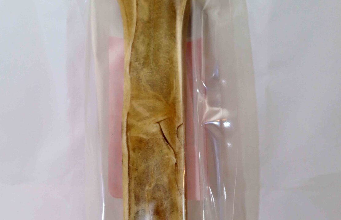 Pressed Bone 8,5 Inch (21cm) 240g 1pce.